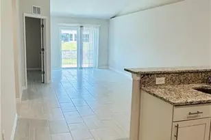 607 SE 7th St, Cape Coral, FL 33990 - Photo 11