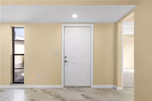 920 SE 21st St, Cape Coral, FL 33990 - Photo 5