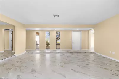 920 SE 21st St, Cape Coral, FL 33990 - Photo 11