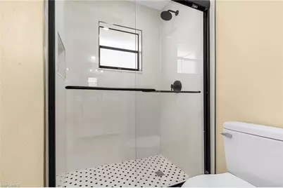 920 SE 21st St, Cape Coral, FL 33990 - Photo 21