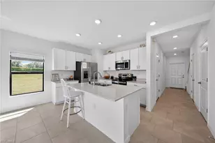 14275 Oviedo Pl, Fort Myers, FL 33905 - Photo 7