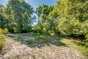 2807 51st St W, Lehigh Acres, FL 33971 - Photo 43