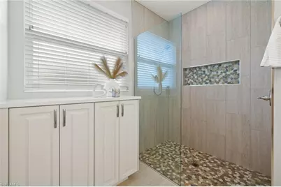 12910 Seaside Key Ct, North Fort Myers, FL 33903 - Photo 11