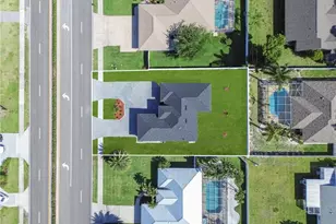 807 Nicholas Pkwy W, Cape Coral, FL 33991 - Photo 41