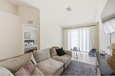1018-1020 SE 24th Ave, Cape Coral, FL 33990 - Photo 5