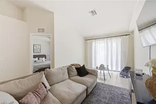 1018-1020 SE 24th Ave, Cape Coral, FL 33990 - Photo 5