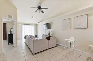 1018-1020 SE 24th Ave, Cape Coral, FL 33990 - Photo 9