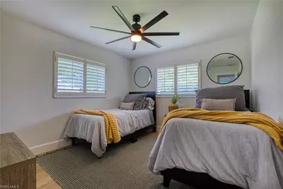 154 SW 52nd St, Cape Coral, FL 33914 - Photo 15
