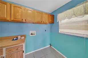 2233 SW 4th St, Cape Coral, FL 33991 - Photo 25