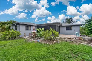 2233 SW 4th St, Cape Coral, FL 33991 - Photo 29