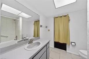 2233 SW 4th St, Cape Coral, FL 33991 - Photo 23