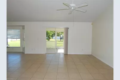 135 SE 29th St, Cape Coral, FL 33904 - Photo 3