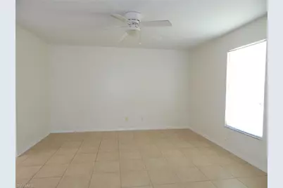 135 SE 29th St, Cape Coral, FL 33904 - Photo 7