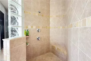 8723 S Lake Cir, Fort Myers, FL 33908 - Photo 21