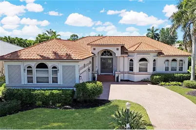 8723 S Lake Cir, Fort Myers, FL 33908 - Photo 1