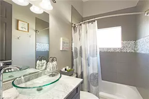 8723 S Lake Cir, Fort Myers, FL 33908 - Photo 17