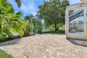 1204 SE 5th Terrace, Cape Coral, FL 33990 - Photo 11