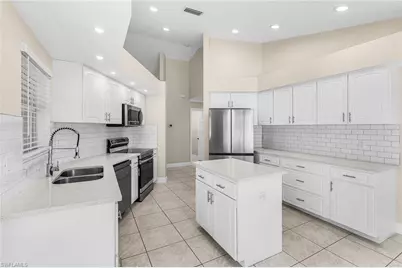 1204 SE 5th Ter, Cape Coral, FL 33990 - Photo 21