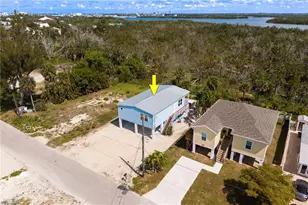 261 Donora Blvd, Fort Myers Beach, FL 33931 - Photo 37