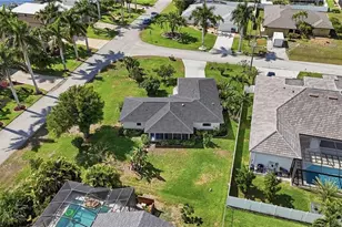 2501 SW 52nd Terrace, Cape Coral, FL 33914 - Photo 33