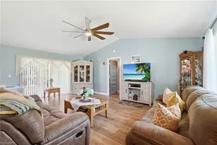 2501 SW 52nd Terrace, Cape Coral, FL 33914 - Photo 7
