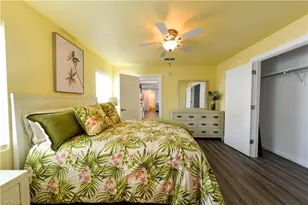 19 Helen Ln, Fort Myers Beach, FL 33931 - Photo 15