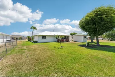 914 SW 3rd Ave, Cape Coral, FL 33991 - Photo 31