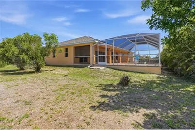928 NW 5th Pl, Cape Coral, FL 33993 - Photo 39