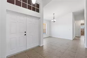 928 NW 5th Pl, Cape Coral, FL 33993 - Photo 5