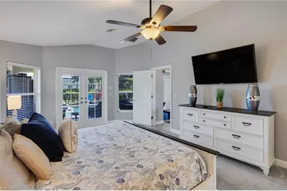 201 SW 35th St, Cape Coral, FL 33914 - Photo 23