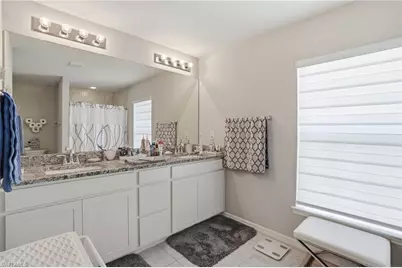 1201 NW 14th Pl, Cape Coral, FL 33993 - Photo 17