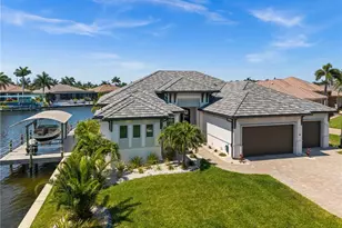 5201 Skylark Ct, Cape Coral, FL 33904 - Photo 3