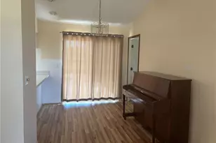 306 SW 29th St, Cape Coral, FL 33914 - Photo 3