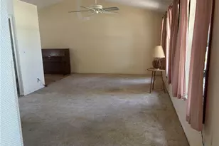 306 SW 29th St, Cape Coral, FL 33914 - Photo 5