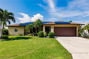 627 SE 34th St, Cape Coral, FL 33904 - Photo 1
