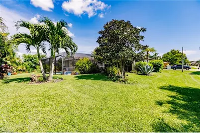 627 SE 34th St, Cape Coral, FL 33904 - Photo 47