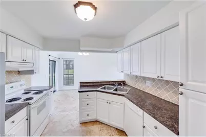 9225 Pineapple Rd, Fort Myers, FL 33967 - Photo 9