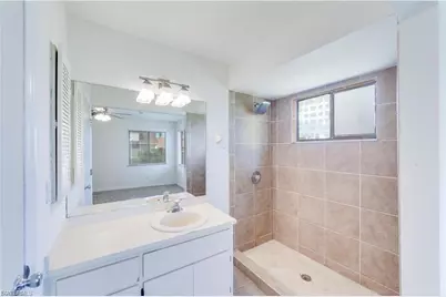9225 Pineapple Rd, Fort Myers, FL 33967 - Photo 13
