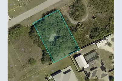 146 Pembroke St, Lehigh Acres, FL 33974 - Photo 1