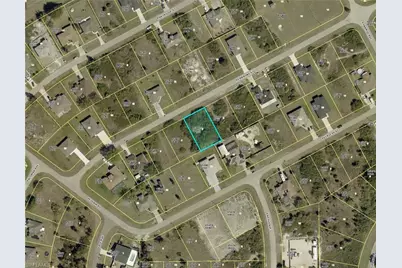 146 Pembroke St, Lehigh Acres, FL 33974 - Photo 3
