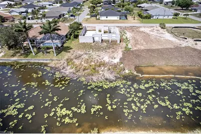 1003 NE 10th Pl, Cape Coral, FL 33909 - Photo 9