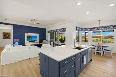 18200 Creekside View Dr, Fort Myers, FL 33908 - Photo 9
