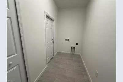 2809 Darlene Pl, Lehigh Acres, FL 33971 - Photo 19