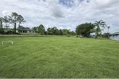 2809 Darlene Pl, Lehigh Acres, FL 33971 - Photo 25