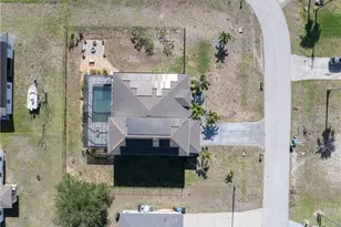 1233 NW 18th St, Cape Coral, FL 33993 - Photo 41