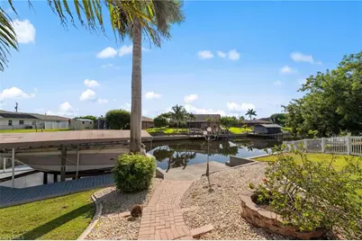 3733 SE 12th Pl, Cape Coral, FL 33904 - Photo 35