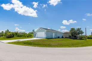 423 Yolanda St, Lehigh Acres, FL 33972 - Photo 31