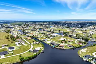 3235 NW 17th Ln, Cape Coral, FL 33993 - Photo 25