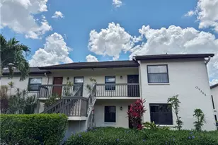 9305 Lake Park Dr, Fort Myers, FL 33919 - Photo 1