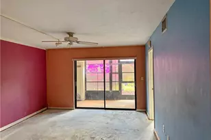 9305 Lake Park Dr, Fort Myers, FL 33919 - Photo 11